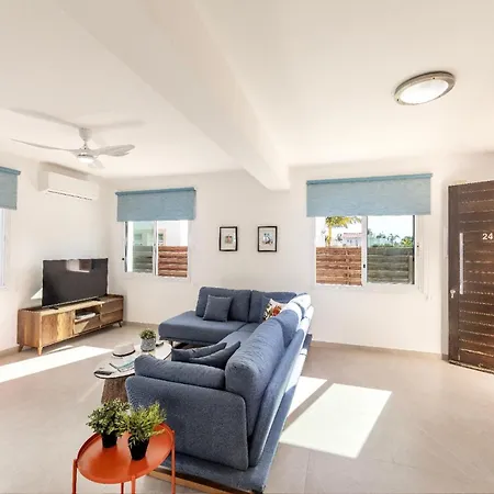 בית נופש Turtle Bay - Mesogios 24 *